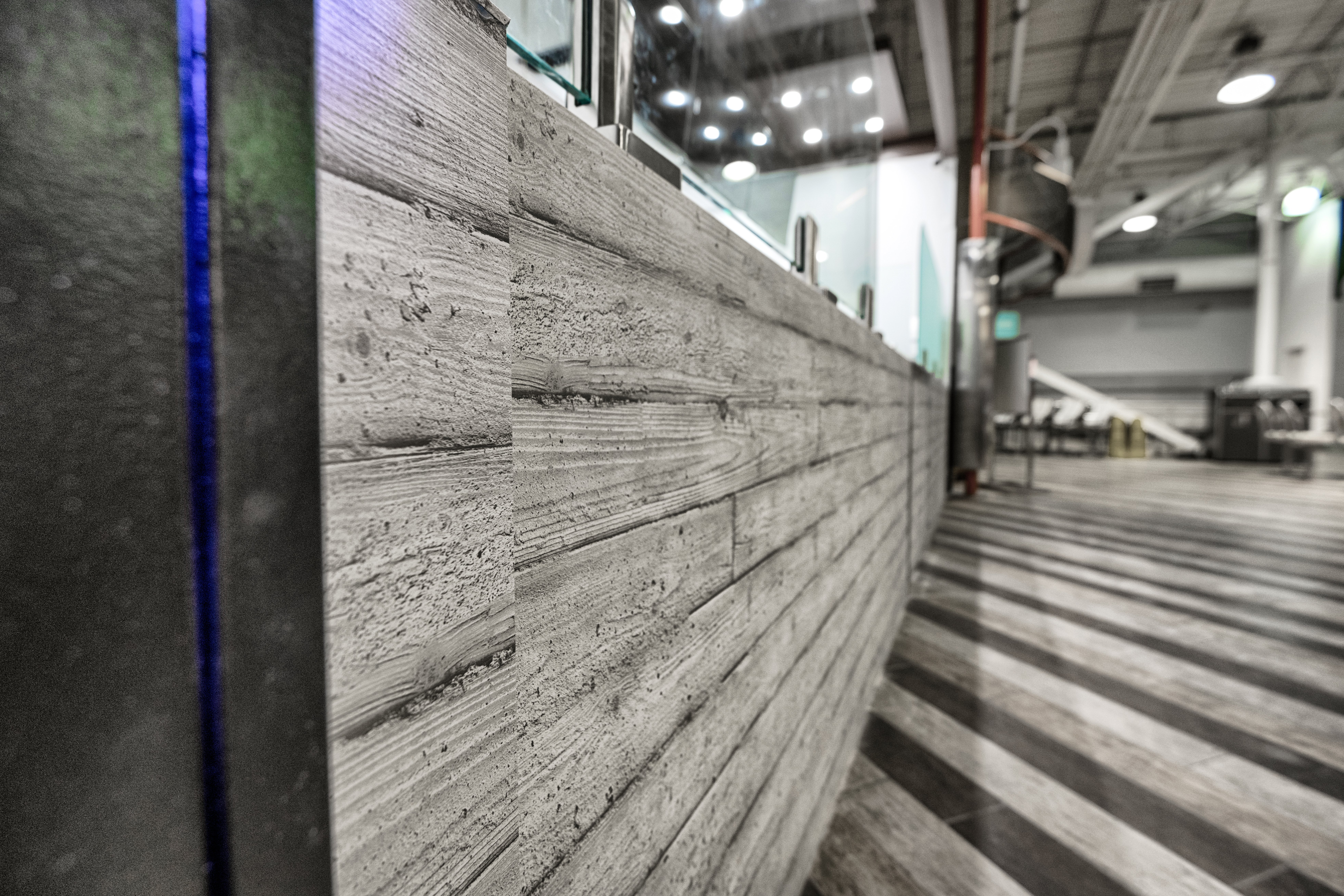 metal panels installation and design of pizza place at the food court in Maple Ridge