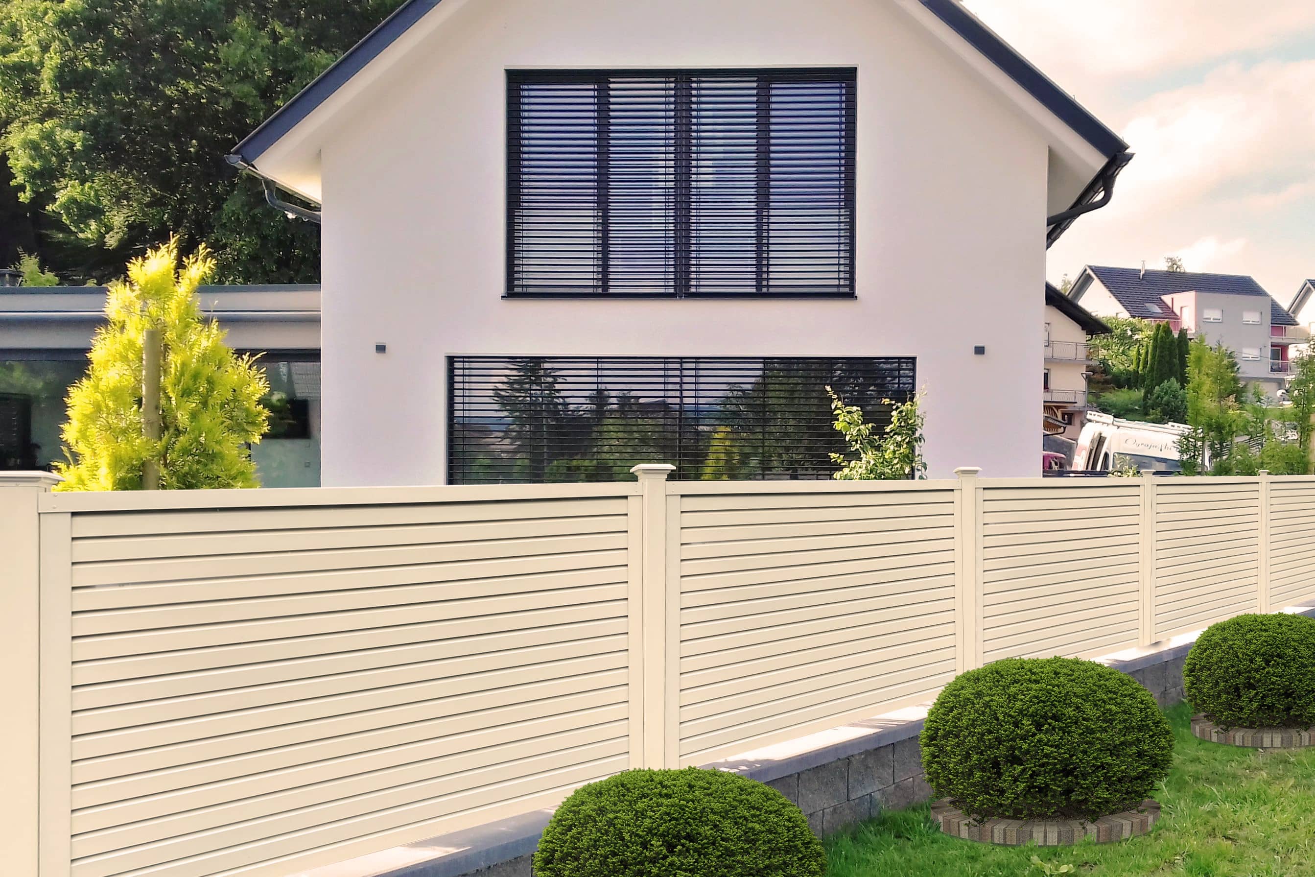 Fences and gates installation White Rock, British Columbiae